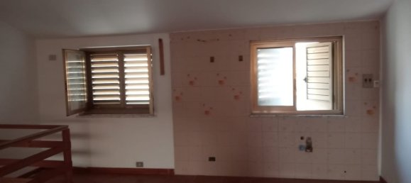 8 rooms House in Siderno, Italy No. 252149 14