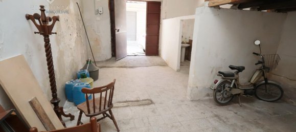 3-salle Maison à Palagonia, Italy No. 236702 22