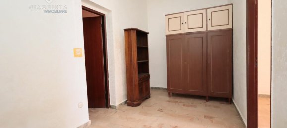 3-salle Maison à Palagonia, Italy No. 236702 13