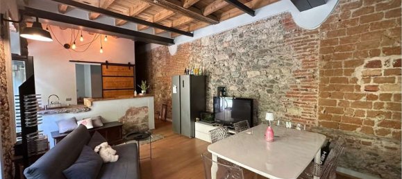 Estudio en Angera, Italy No. 315059 2