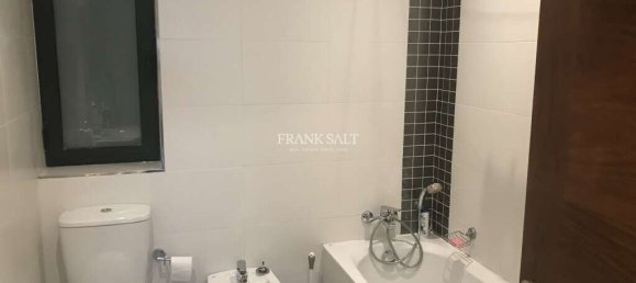 Apartamento de 3 dormitorios en Saint Julian's, Malta No. 4817 6