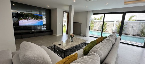 4 chambres house à louer à Pattaya, Chonburi, Eastern Thailand, Thailand № 11791 10