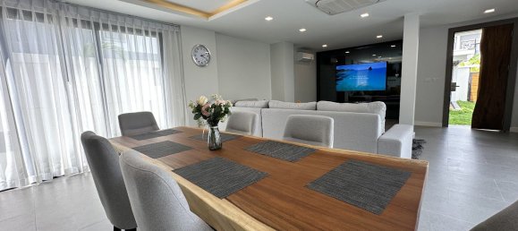 4 chambres house à louer à Pattaya, Chonburi, Eastern Thailand, Thailand № 11791 6