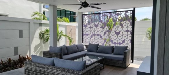 4 chambres house à louer à Pattaya, Chonburi, Eastern Thailand, Thailand № 11791 2