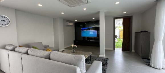 4 chambres house à louer à Pattaya, Chonburi, Eastern Thailand, Thailand № 11791 8