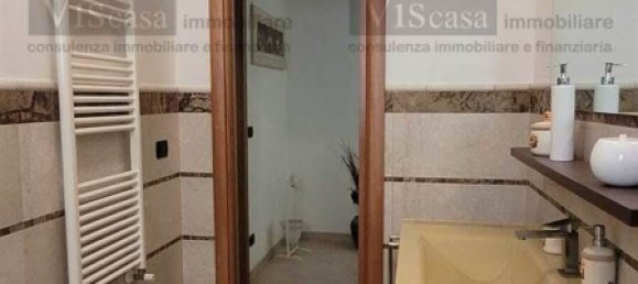 Дом с 5 спальнями в Битритто, Италия № 377958 3