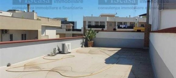 Дом с 5 спальнями в Битритто, Италия № 377958 16