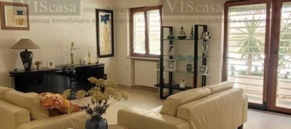 Дом с 5 спальнями в Битритто, Италия № 377958 5