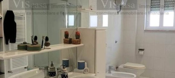 Дом с 5 спальнями в Битритто, Италия № 377958 26