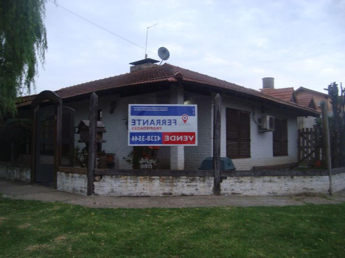 3 bedrooms House in Buenos Aires, Argentina No. 69406