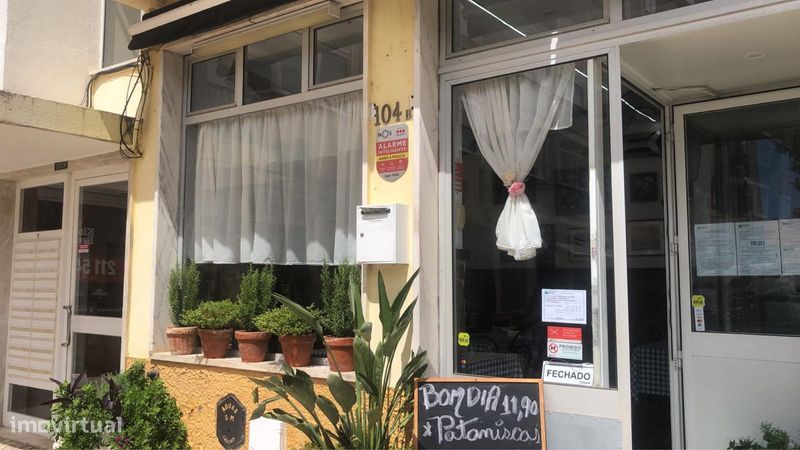  عقار تجاري في Cascais, Portugal 90متر مربع رقم 325895