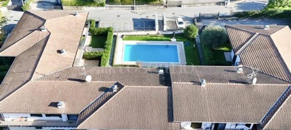 3غرفة شقة في Moniga del Garda, Italy رقم 5467 18