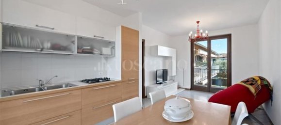 3غرفة شقة في Moniga del Garda, Italy رقم 5467 8