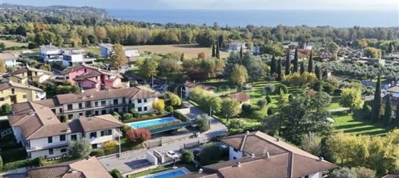 3غرفة شقة في Moniga del Garda, Italy رقم 5467 19