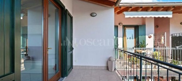 3غرفة شقة في Moniga del Garda, Italy رقم 5467 3