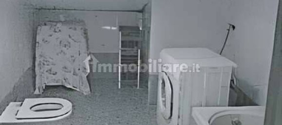 3 rooms Apartment in Chignolo Po, Italy No. 207559 5