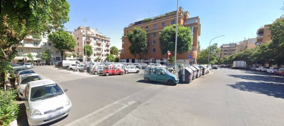 Imóvel comercial de 1 divisão em Rome, Italy N.º 301554 10