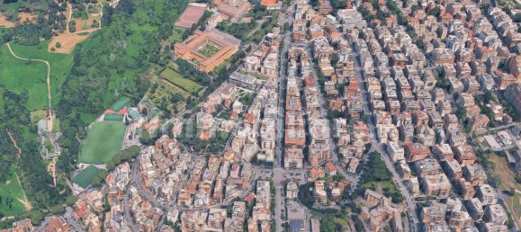 Imóvel comercial de 1 divisão em Rome, Italy N.º 301554 3