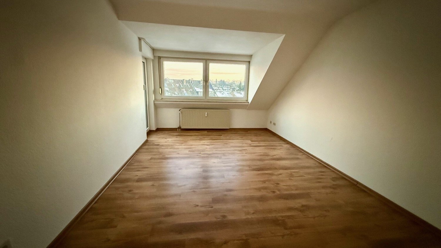 Apartamento de 2 habitaciónes en Monchengladbach, Germany No. 8334