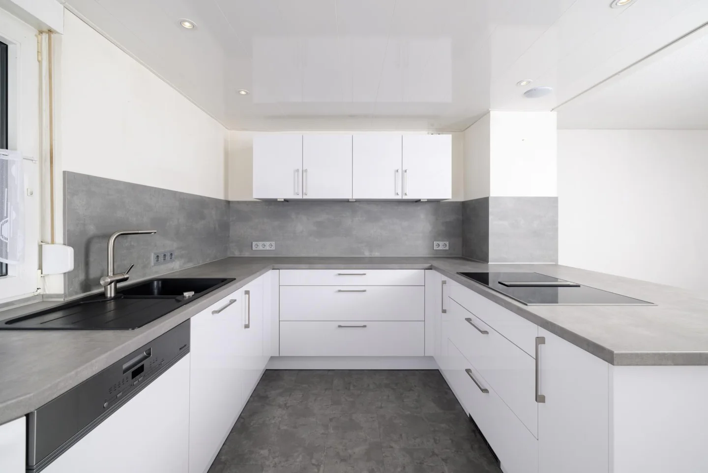 Дом с 3 спальнями в Зост, Германия № 212125