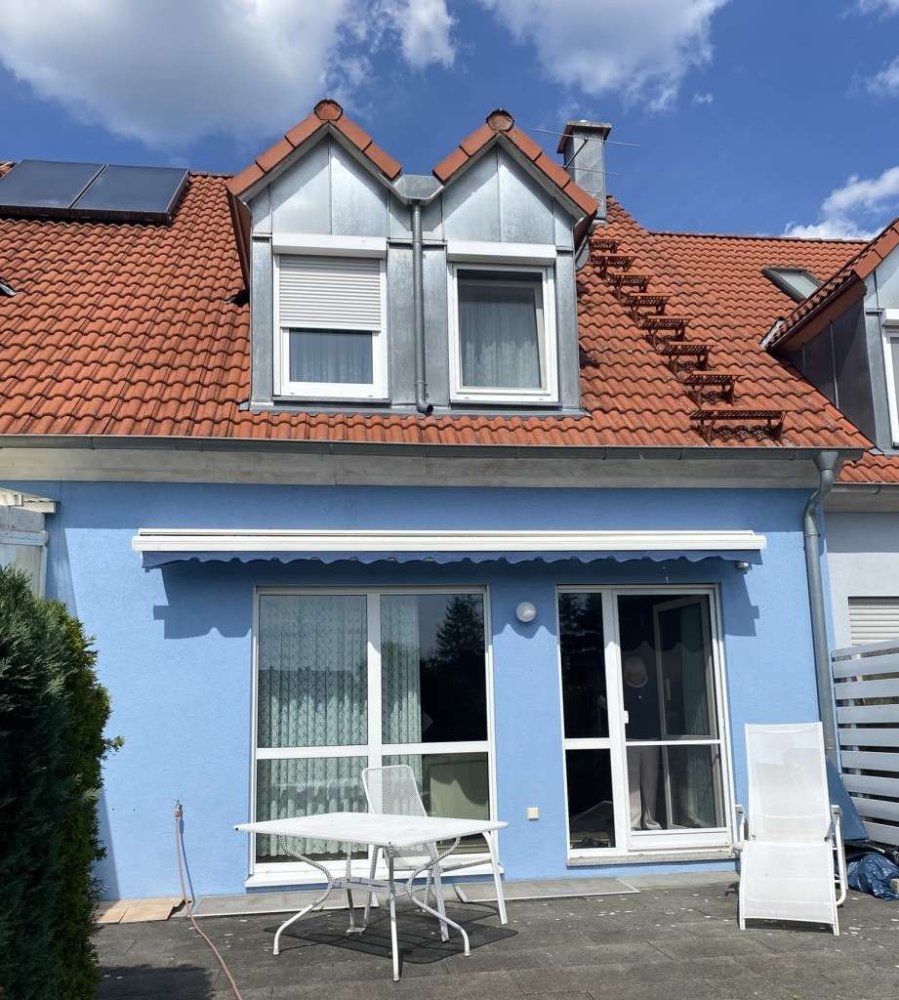 Таунхаус с 6 комнатами в Forchheim, Германия № 276336