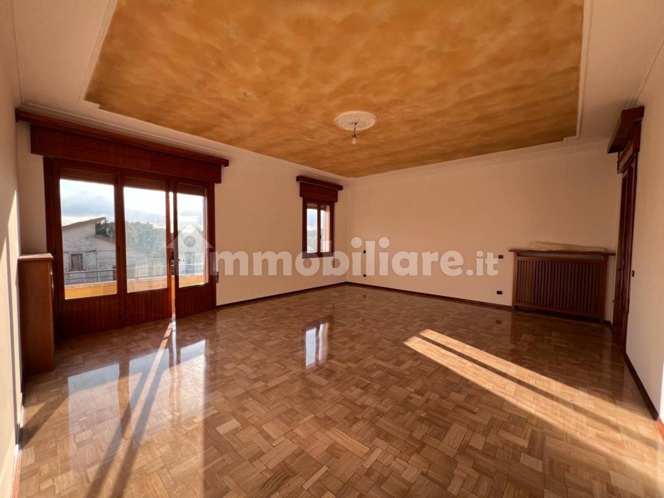 3 bedrooms Apartment in Camisano Vicentino, Italy No. 358979