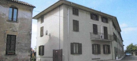 4-Zimmer Wohnung in Voghera, Italy, Nr. 182270 2