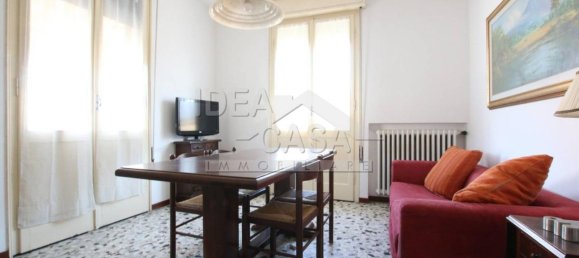 4 rooms Apartment in Mirandola, Italy No. 35665 2