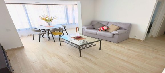 Квартира с 3 спальнями в Бенидорм, Испания № 190311 35