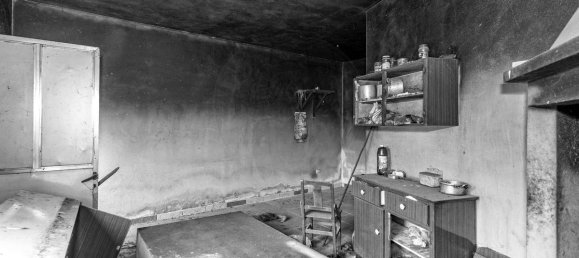 Дом с 6 спальнями в Лорисал, Португалия № 189419 12