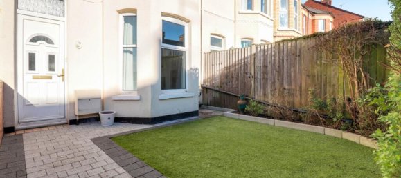 3 bedrooms House in Exmouth, United Kingdom No. 13640 13