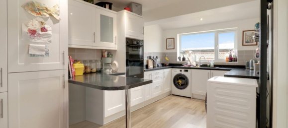 3 bedrooms House in Exmouth, United Kingdom No. 13640 11