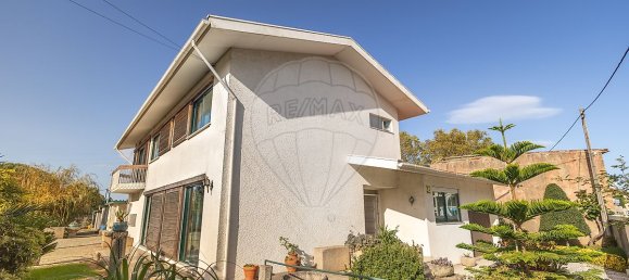 4 Schlafzimmer Haus in Maia, Portugal, Nr. 21788 3