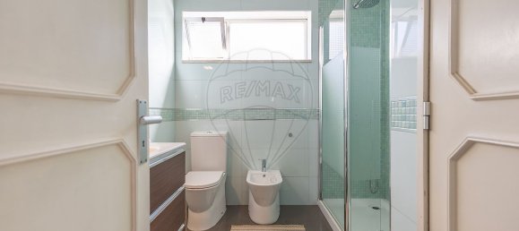 4 Schlafzimmer Haus in Maia, Portugal, Nr. 21788 26