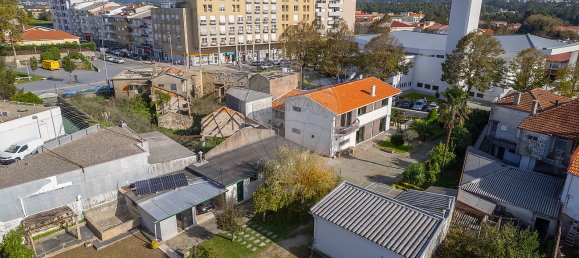 4 Schlafzimmer Haus in Maia, Portugal, Nr. 21788 8