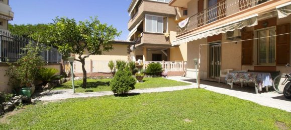 4 rooms Apartment in Alba Adriatica, Italy No. 269939 4