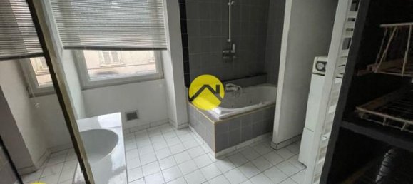 4 Schlafzimmer Wohnung in Bourges, France, Nr. 283463 8