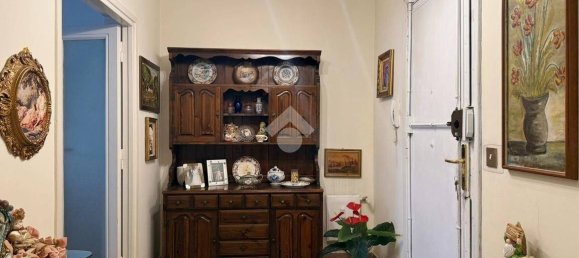 2 bedrooms Apartment in Rome, Italy No. 273514 2