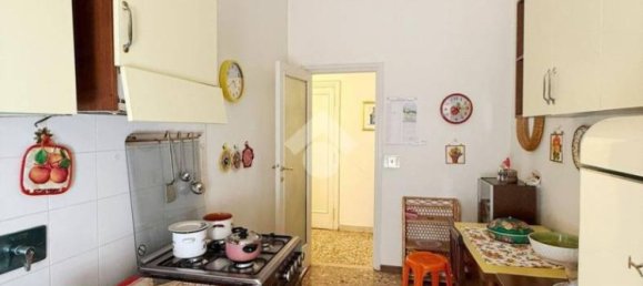 2 bedrooms Apartment in Rome, Italy No. 273514 5
