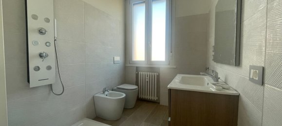 4 rooms Apartment in Reggio Emilia, Italy No. 289743 14