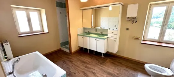 5 Schlafzimmer Haus in Isere, France, Nr. 351154 13