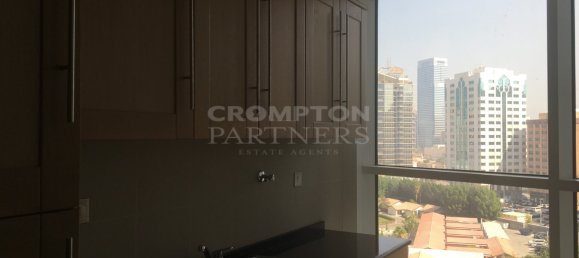 5 bedrooms Apartment in Corniche Road, UAE No. 5703 12