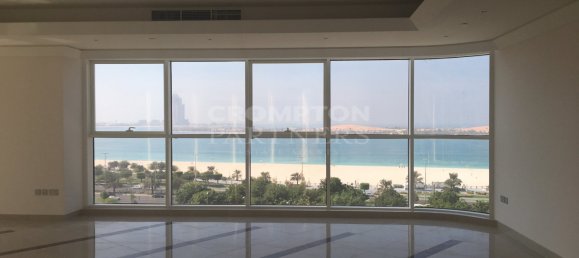 5 bedrooms Apartment in Corniche Road, UAE No. 5703 2
