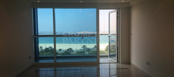 5 bedrooms Apartment in Corniche Road, UAE No. 5703 5