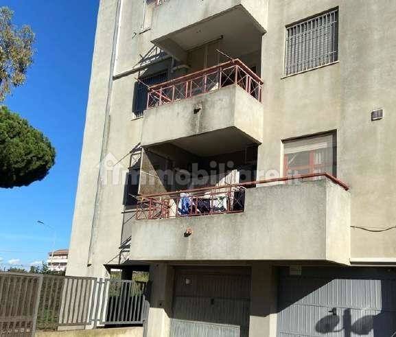5-salle Appartement à Vittoria, Italy No. 350840