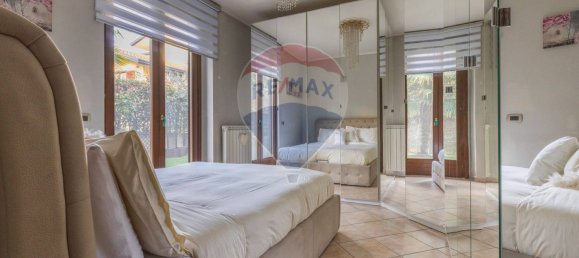 3 rooms Apartment in Casorate Sempione, Italy No. 207896 10