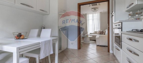 3 rooms Apartment in Casorate Sempione, Italy No. 207896 8