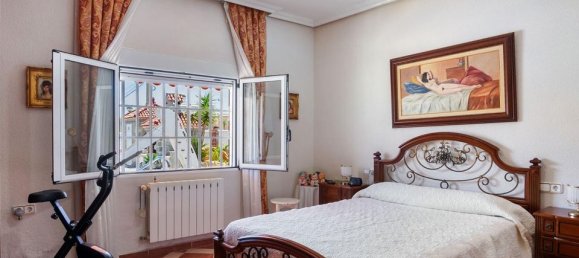 5 bedrooms House in La Regia, Spain No. 176074 6