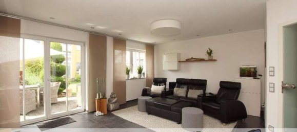 3 bedrooms Townhouse in Neuburg-Schrobenhausen, Germany No. 273011 3