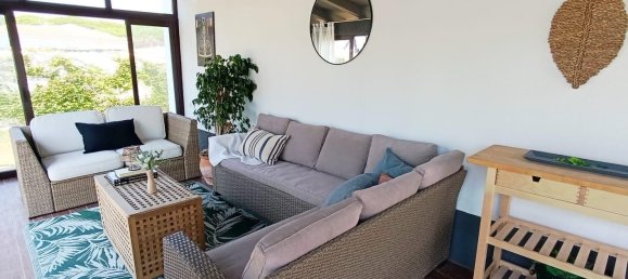 3 bedrooms House in Cadiz, Spain No. 173438 3